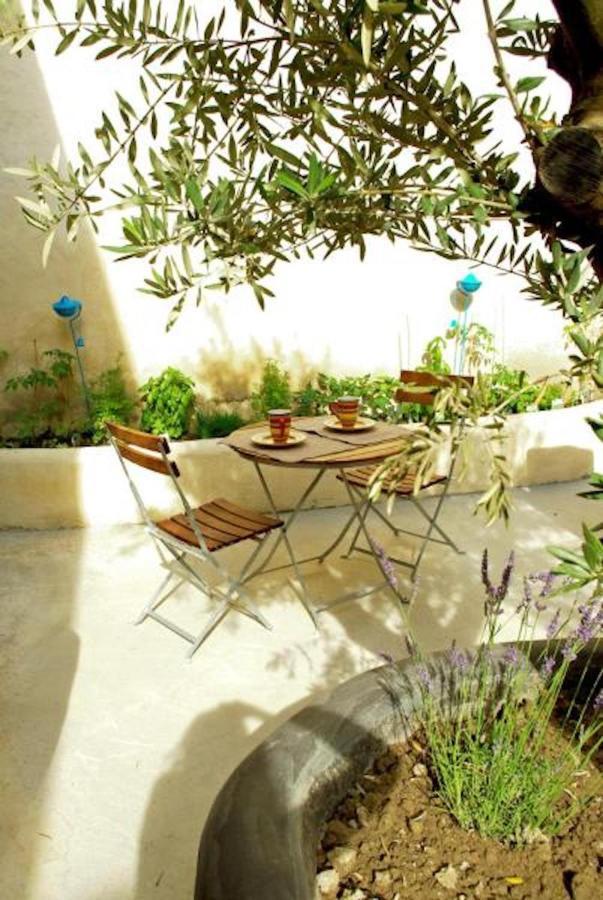 La Paloma B&B Barbentane Εξωτερικό φωτογραφία